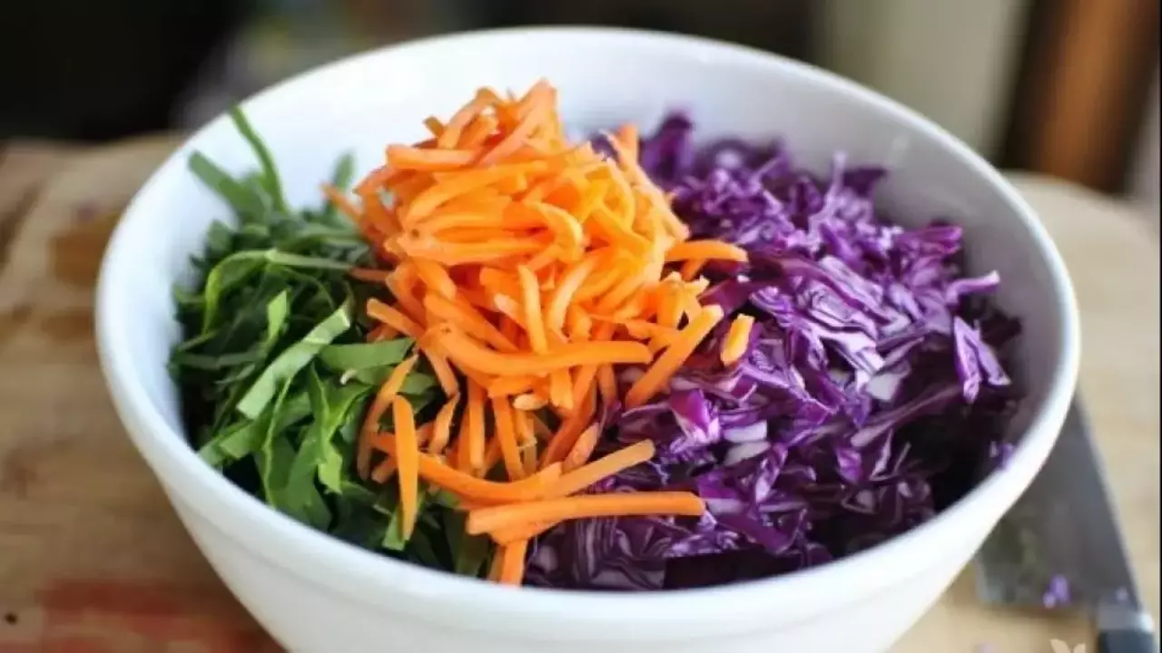 Mevsim Salata